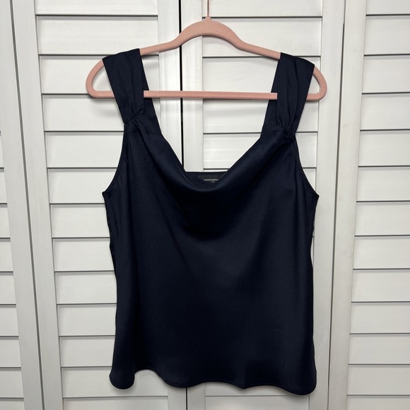 Banana Republic Satin Cowl Neck Sleeveless Top Size Large Preppy Navy NWT - Picture 1 of 8